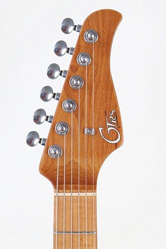 Mooer GTRS S801 Gold Электрогитара со встроенным процессором.